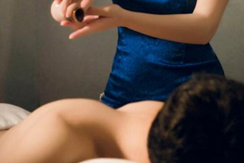 拉萨水疗馆是失眠者的秘密避难所